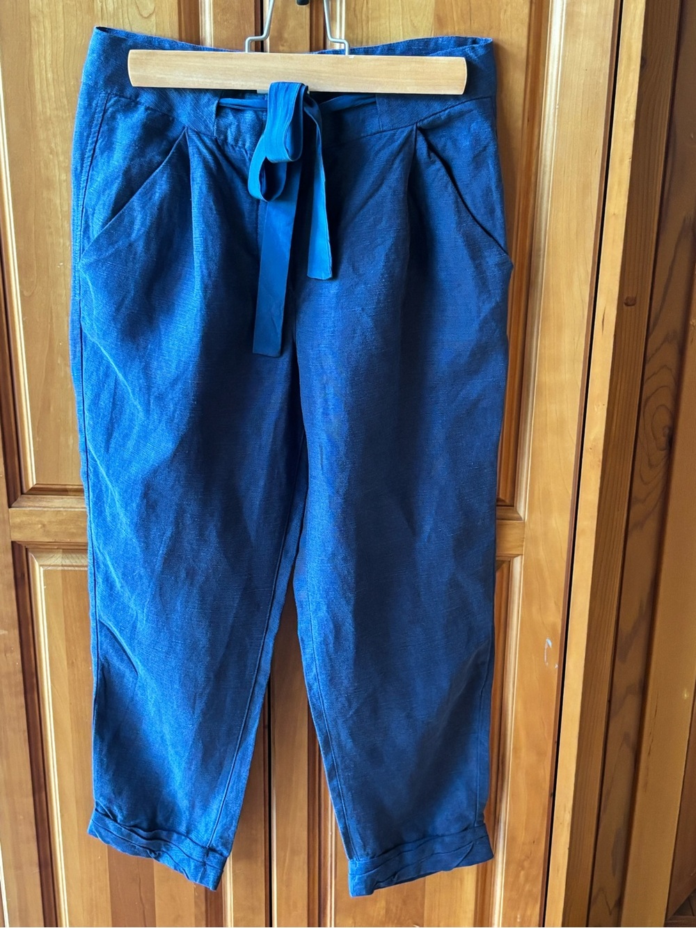 Wilfred Linen Blue Cropped Silk Tie-Waist Pants
